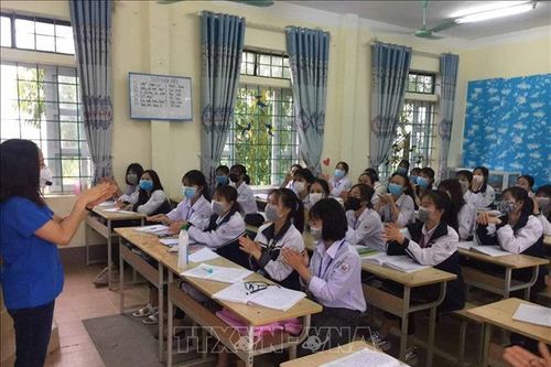 Trên 13.500 học sinh lớp 12 của tỉnh Vĩnh Phúc trở lại trường học từ ngày 31/5