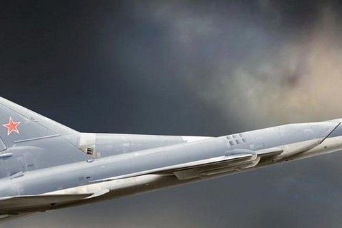 Syria: Ẩn số tên lửa hủy diệt trên siêu máy bay Nga khiến Mỹ lo sợ