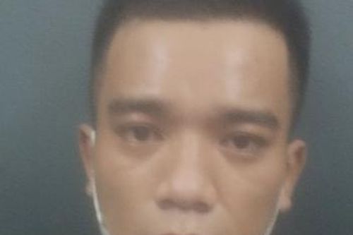 Đang chờ thì bị tóm!