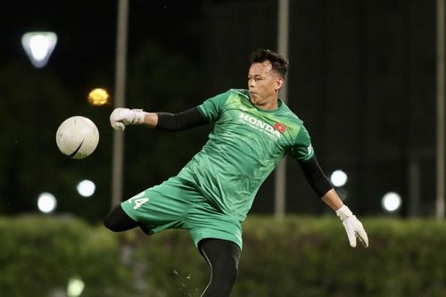 AFC nhắc lại sai lầm đáng xấu hổ của thủ môn Tấn Trường
