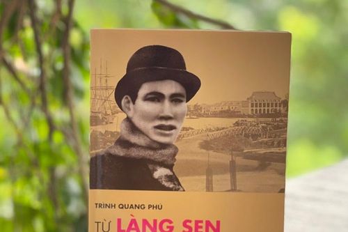 Cuốn sách đặc biệt viết về Bác Hồ được tái bản lần thứ 19