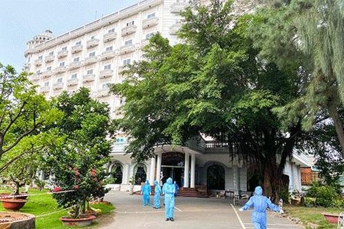 Bình Dương phong tỏa chung cư Marina liên quan ca mắc COVID-19