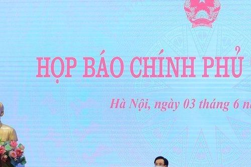 10 năm tới phải làm xong 3.800 km đường cao tốc