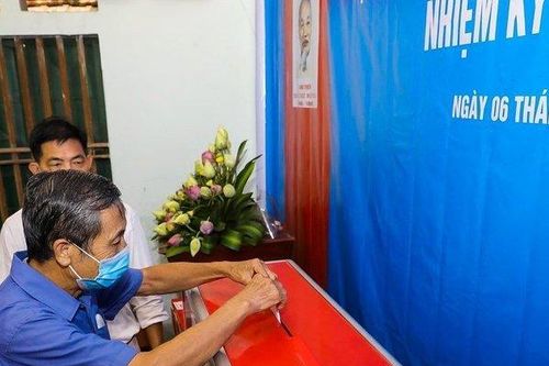 Hà Nội: Hơn 1.000 cử tri xã Tráng Việt đi bầu cử lại