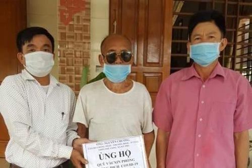 Xúc động cụ ông 97 tuổi dành tiền tiết kiệm để ủng hộ chống dịch COVID-19