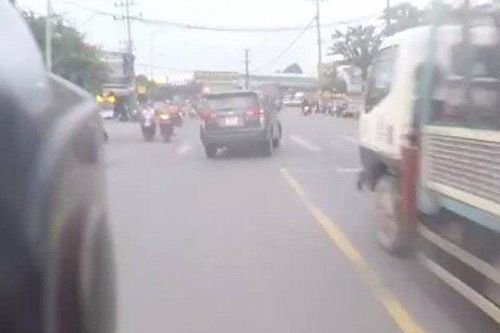 Truy đuổi hơn 30 km bắt đối tượng dương tính ma túy đá