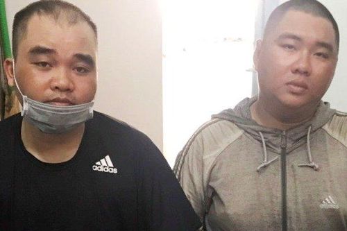 2 đối tượng từ miền Bắc vào miền Tây phát tờ rơi nghi cho vay nặng lãi