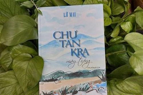 Nhà thơ Lữ Mai ra mắt trường ca về Trung đoàn mũ sắt