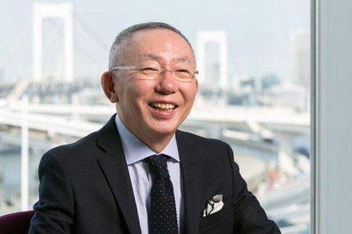 Chàng thanh niên bán quần áo làm nên đế chế thời trang 23 tỷ USD