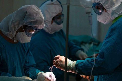 Gánh nặng cấy ghép phổi gia tăng tại Mỹ do COVID-19