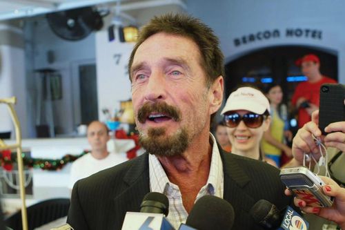 McAfee: 'Nếu tôi chết khi treo cổ, đó không phải do tôi'