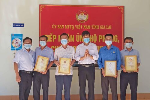 Gia Lai: Tiếp nhận trên 430 triệu đồng ủng hộ Quỹ vắc xin và công tác phòng-chống dịch Covid-19