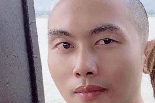 Bắt đối tượng ôm 2 kg ma túy đá lẩn trốn trong nhà người quen