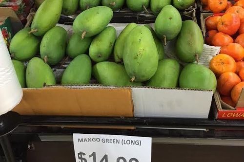 Xoài xanh Việt Nam bán gần 300.000 đồng/kg khi 'bay' sang Australia