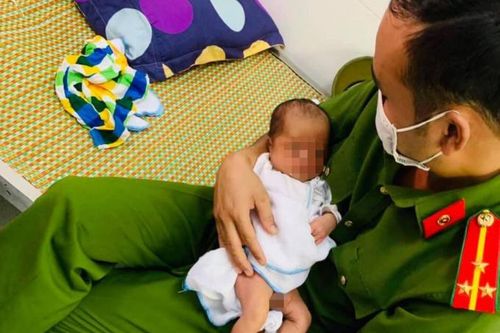 Bé trai 10 ngày tuổi bị bỏ rơi cùng tờ giấy nhờ nuôi hộ