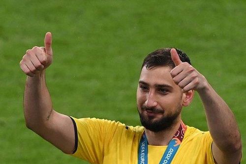 Những điều thú vị về Cầu thủ xuất sắc nhất EURO 2020 ít người biết