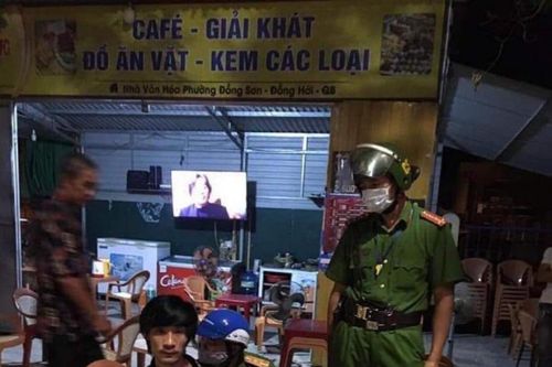 Quảng Bình: Con trai dùng dao chém mẹ ruột tử vong.