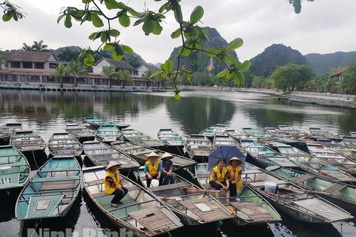 Ninh Bình: Từ 0 giờ ngày 18/7 tạm dừng một số hoạt động thể thao, giải trí, dịch vụ, du lịch