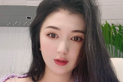 Cái chết trẻ của người mẫu Tiểu Nhiễm và bi kịch thẩm mỹ ở showbiz