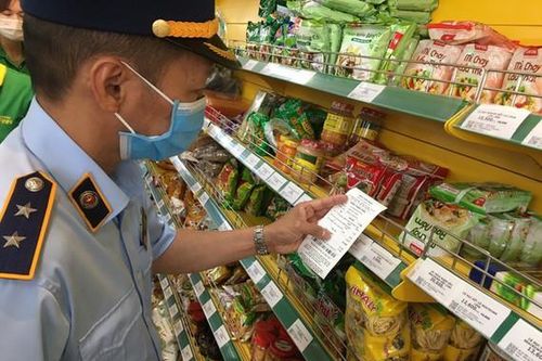 Cổ phiếu lao dốc, Bách Hóa Xanh bị kêu gọi tẩy chay, Thế giới Di động tìm cách xử lý