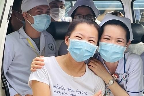 Chưa hết dịch là ta không về...