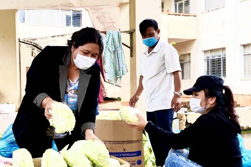 Gia Lai hỗ trợ người dân Bình Dương hơn 6 tấn thực phẩm