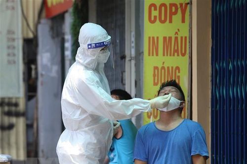 Hà Nội: Thêm 7 ca mắc COVID-19 mới, có 2 ca phát hiện ngoài cộng đồng