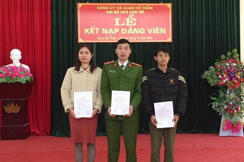 Kinh nghiệm phát triển đảng viên ở Si Ma Cai