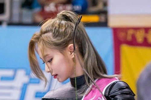 Sự thật về cung thủ quá xinh đẹp ở Olympic đang gây 'bão' mạng