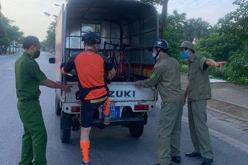 Các địa phương của Hà Nội tiếp tục kiểm soát, xử lý nghiêm vi phạm về phòng dịch