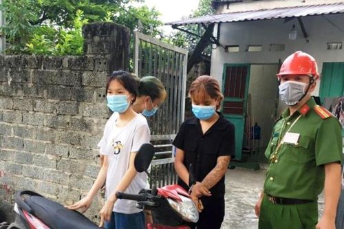 Hà Nội: Xử phạt gần 500 trường hợp vi phạm trong ngày thứ 6 giãn cách xã hội