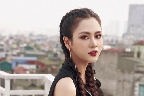 Nhan sắc tình mới của Mạnh Trường trong 'Hương vị tình thân' phần 2