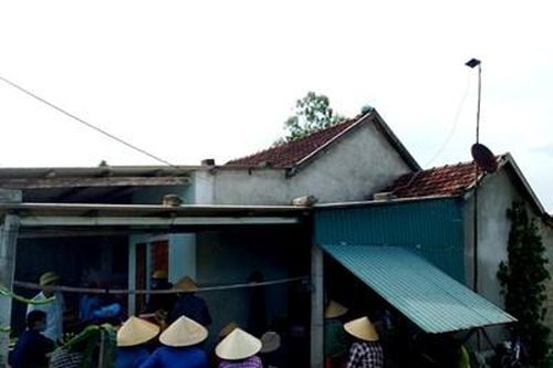 Đi hái sim, hai chị em ruột và bạn đuối nước thương tâm