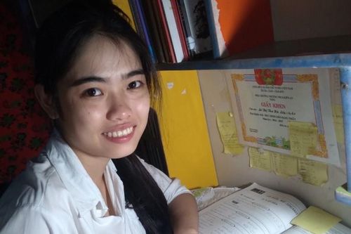 Gặp gỡ 2 thí sinh đạt điểm cao, xuất thân từ nhà nông