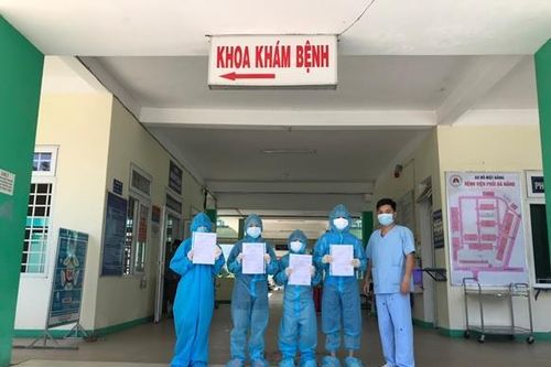 Thêm hơn 3.100 bệnh nhân COVID-19 ở TP.HCM được xuất viện