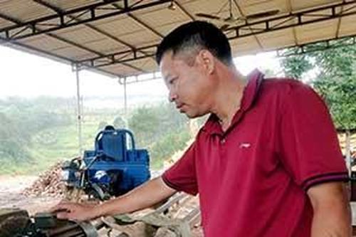 Làm giàu từ chế biến gỗTin khácPhát huy vai trò công tác tuyên giáo, tạo đồng thuận xã hôịSáng mãi truyền thống 'uống nước nhớ nguồn'