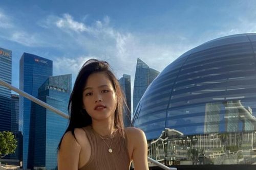 Nghệ sĩ Việt ở Singapore lạc quan trong đại dịch Covid-19