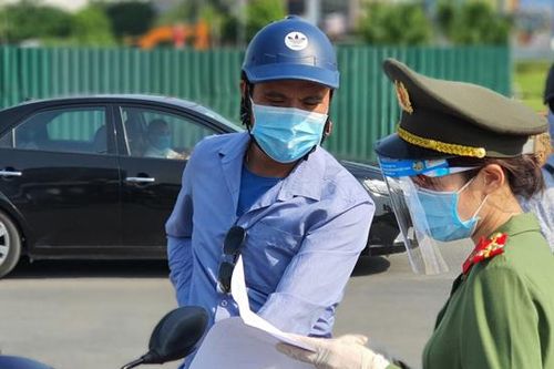 Hà Đông xử phạt gần 600 trường hợp vi phạm quy định phòng chống dịch bệnh