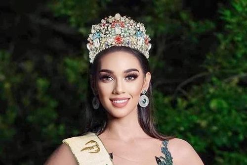 Naelah Alshorbaji trở thành Hoa hậu Trái Đất Philippines 2021