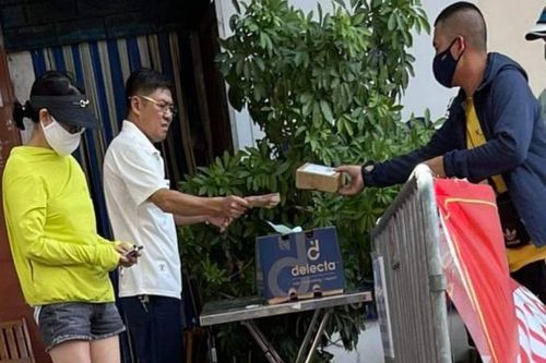 Hà Nội: Một Bí thư phường bị phạt 2 triệu đồng vì lỗi không đeo khẩu trang