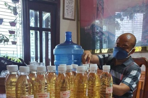 'Dự án' 20.000 chai nước vối quê hương gửi vào khu cách ly