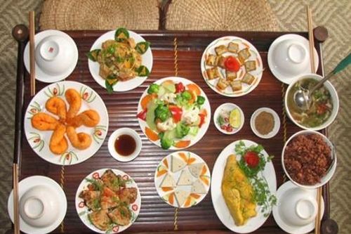 Nên cúng rằm tháng 7 vào giờ nào, ngày nào tốt nhất?