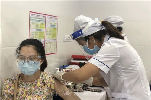 Cần Thơ triển khai tiêm vaccine phòng COVID-19 cho 1.000 phụ nữ mang thai