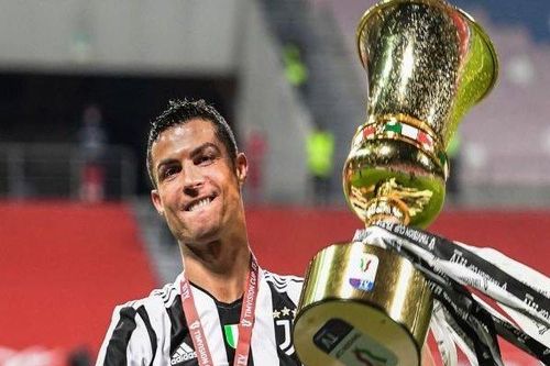 Ronaldo viết tâm thư liên quan đến tương lai của mình