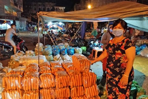 Ế ẩm chợ đêm Pleiku