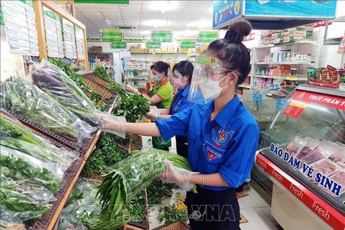 Gỡ rối combo 'đi chợ hộ' cho người dân
