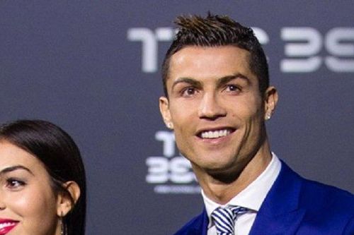 Chuyện tình 'cổ tích' giữa đời thường của cầu thủ Cristiano Ronaldo và cô gái nghèo