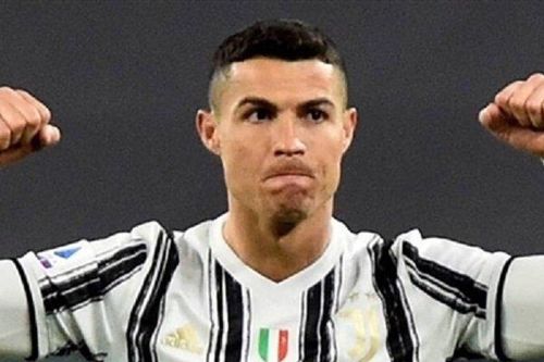 Ronaldo bỏ tập, chào tạm biệt đồng đội ở Juventus