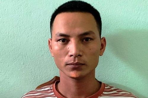 Nam thanh niên giật điện thoại, thách thức công an 'ngon thì bắn tao đi'