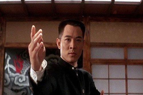 Ngôi sao võ thuật Lý Liên Kiệt bị gọi tên giữa ồn ào của Triệu Vy